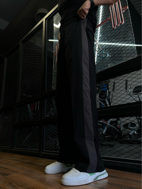 Premium straight fit track pants | Black|